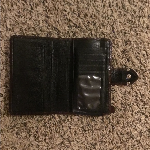 Brighten Purse and Wallet - Picture 4 of 4